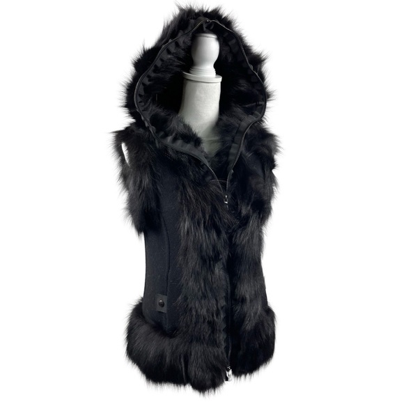 Boiled Wool Vest with Real Fox Fur - Picture 5 of 7